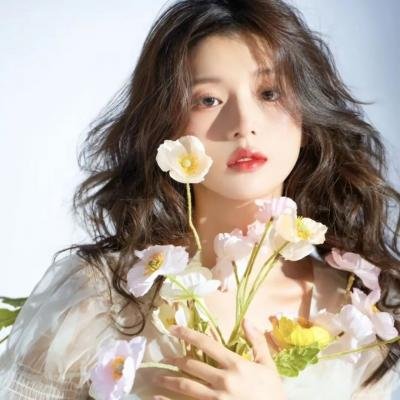 钢管舞娘